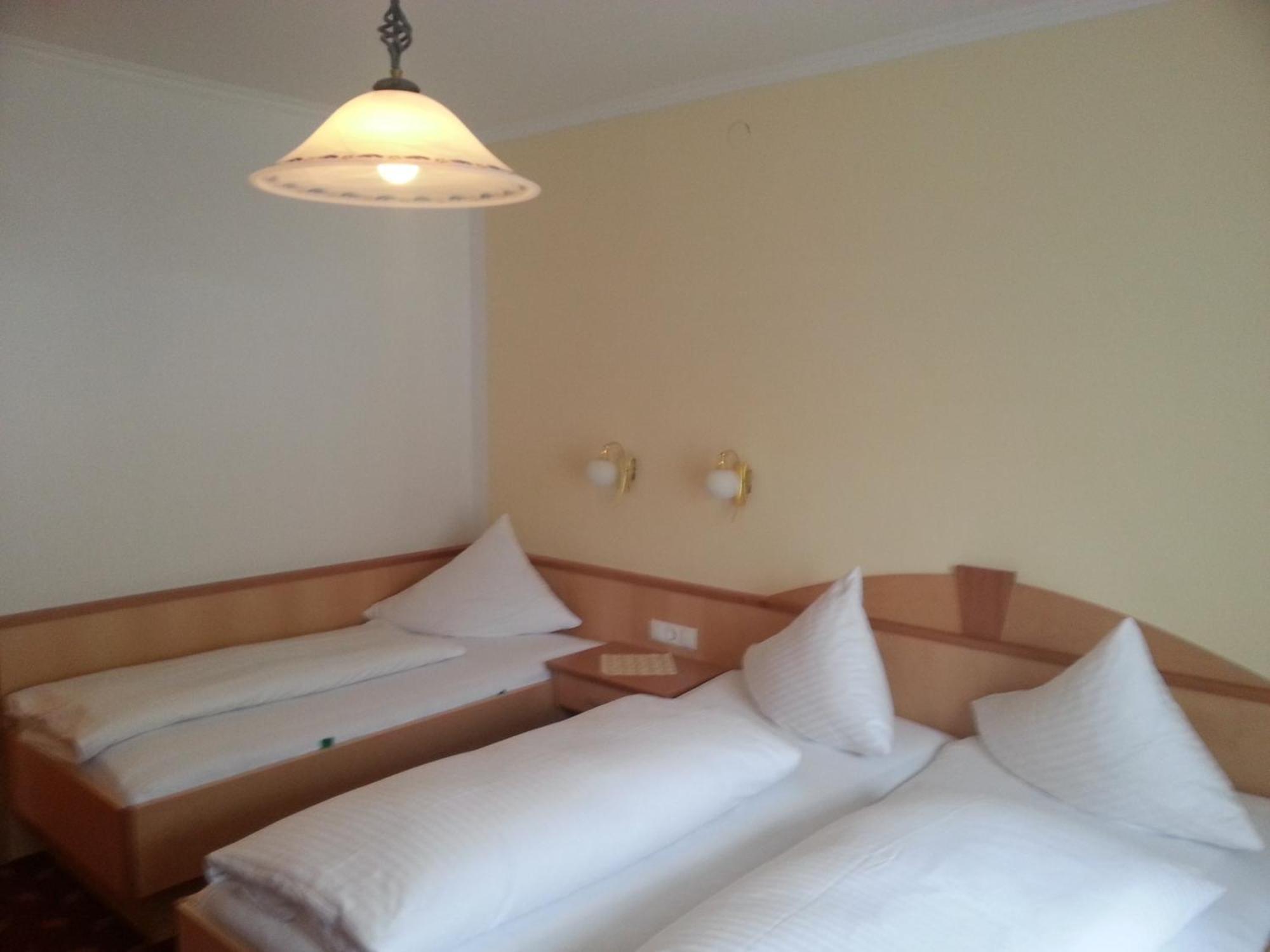 Pension Rieder Kaprun Room photo